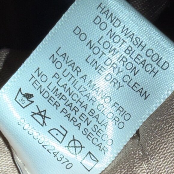 Becool Women’s Button-Up Shirt – Size M/L – Like New! - Picture 9 of 9